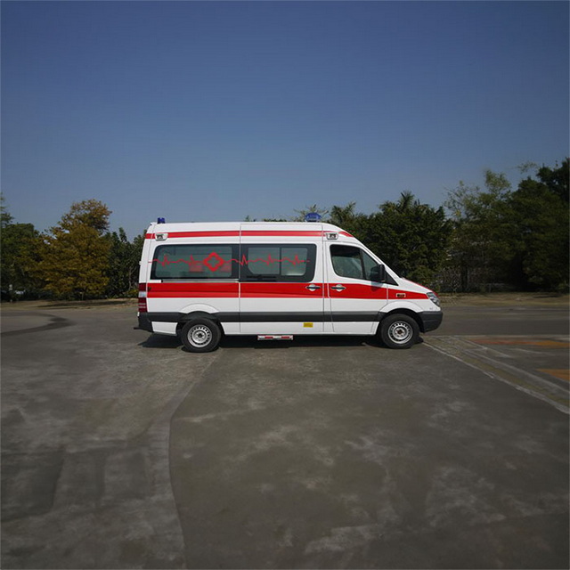 银川租赁救护车电话号码