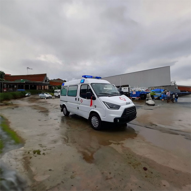 银川出租私人救护车联系电话