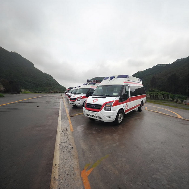 银川私人救护车租车收费