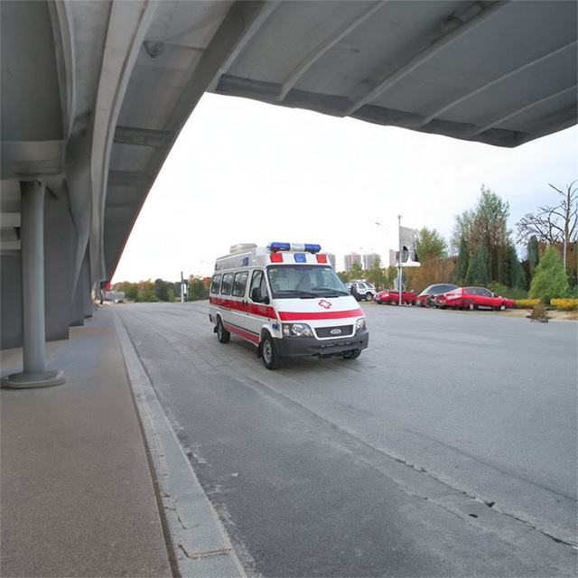 银川私人救护车租车电话