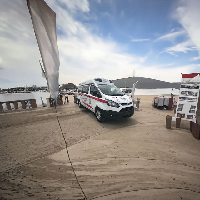 银川租赁私人救护车联系电话