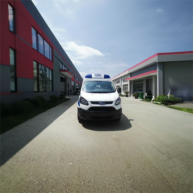 银川租赁急救车电话