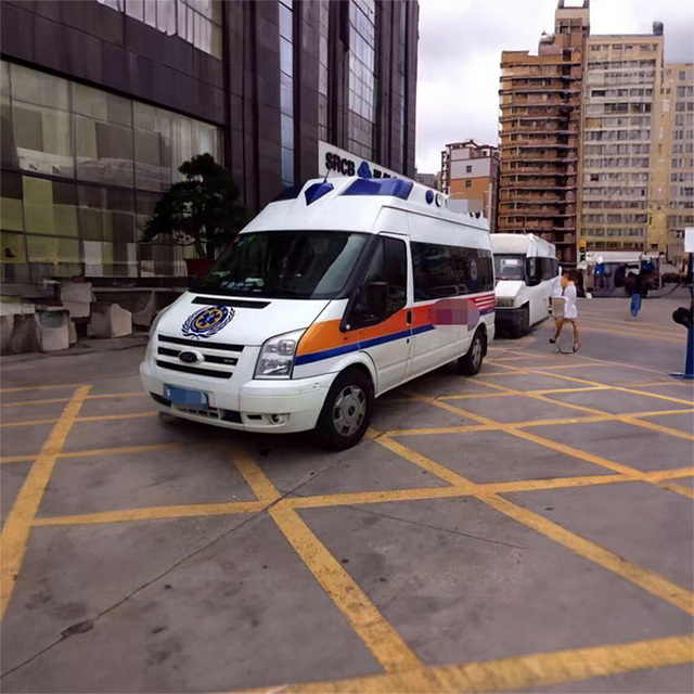 银川私人救护车出租电话