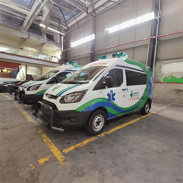 银川私人救护车租赁电话