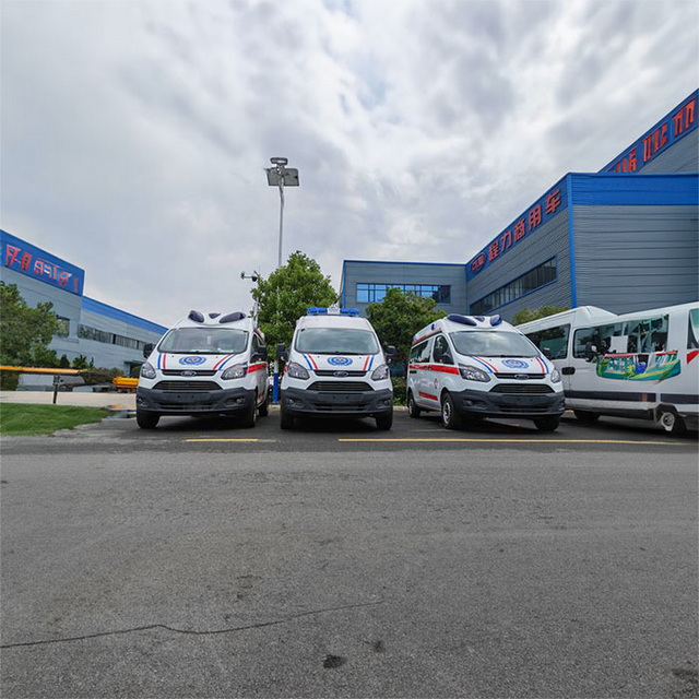 银川出租急救车电话