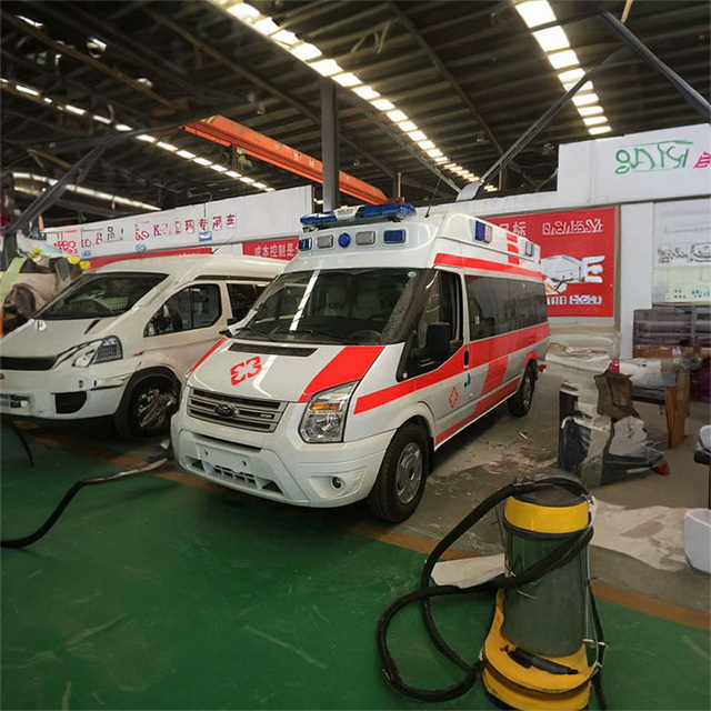 银川私人救护车出租收费