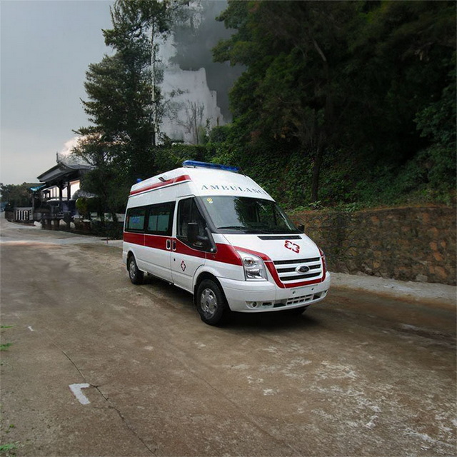 银川出租救护车电话