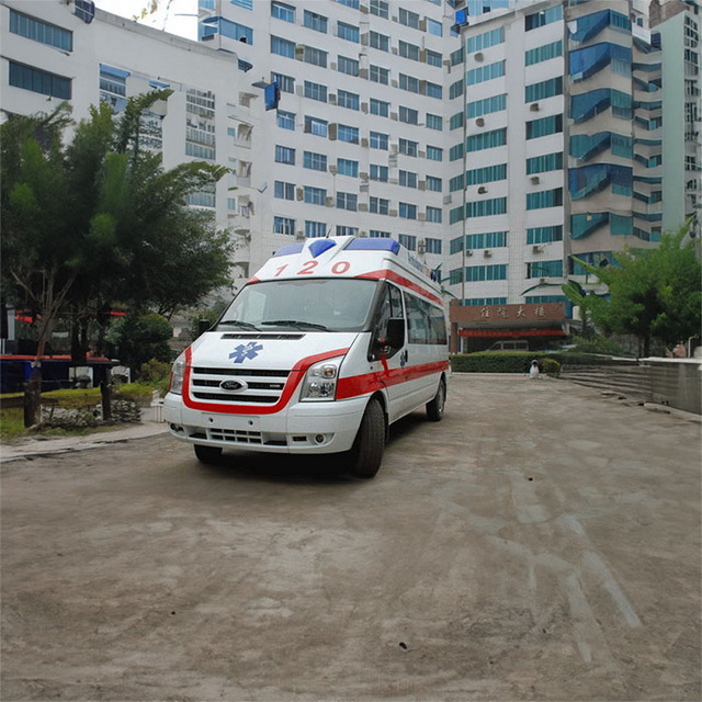 银川救护车租车费用